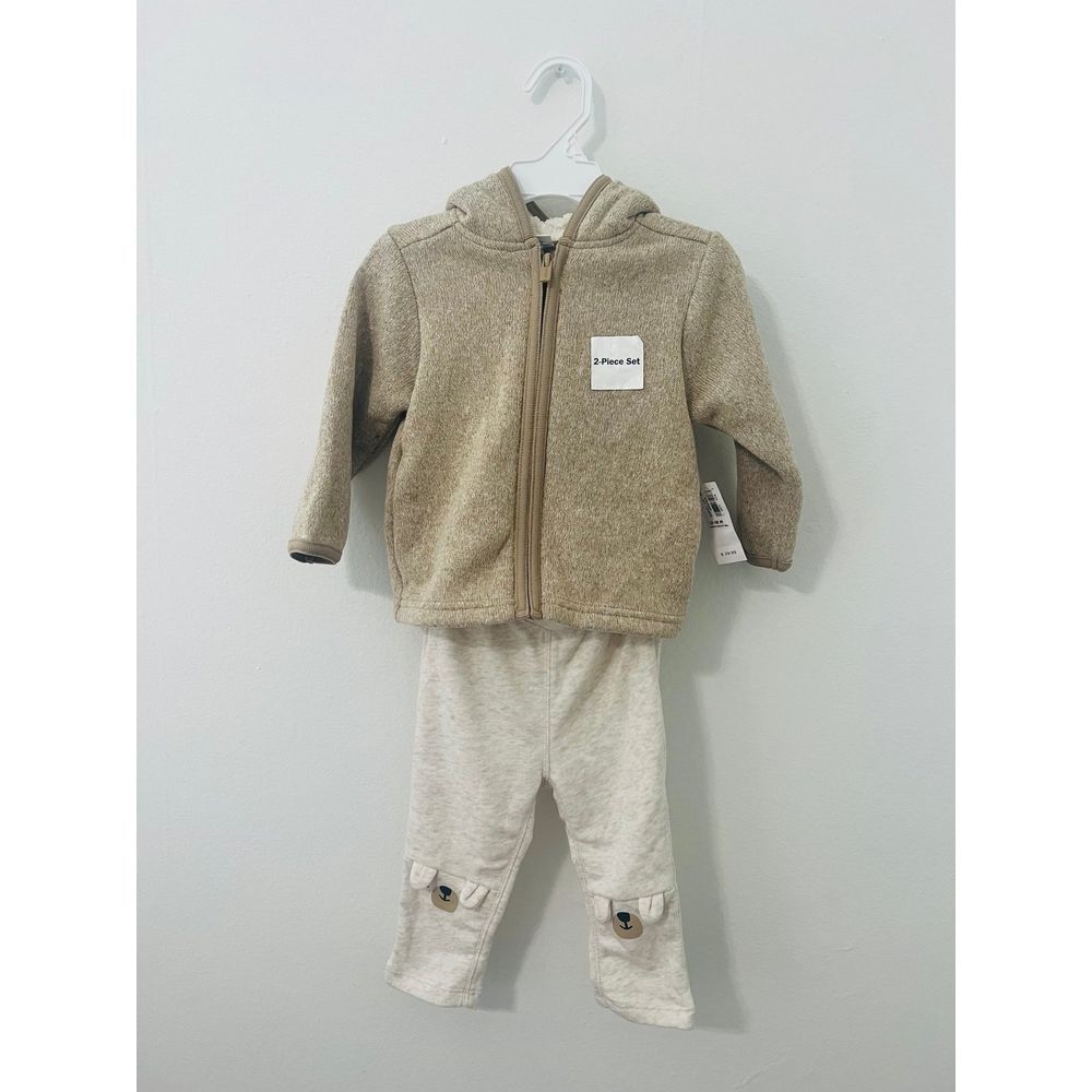 NWT‎ CARTERS BABY TWO PIECE SET